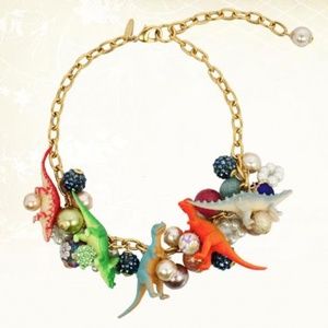 Dinosaur Necklace - LOVE IT